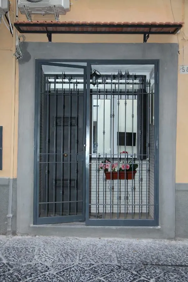 Apartment Ferienwohnung Casa Adamo Neapel
